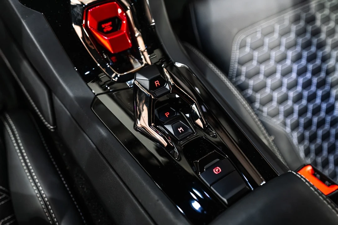 2018 Lamborghini Huracan LP580-2 - Image 19 of 21