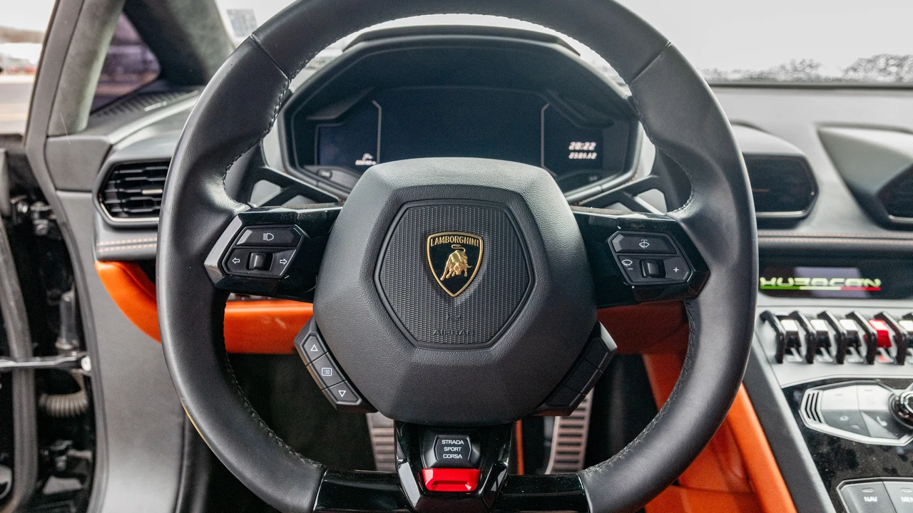 2018 Lamborghini Huracan LP610-4 - Image 30 of 31