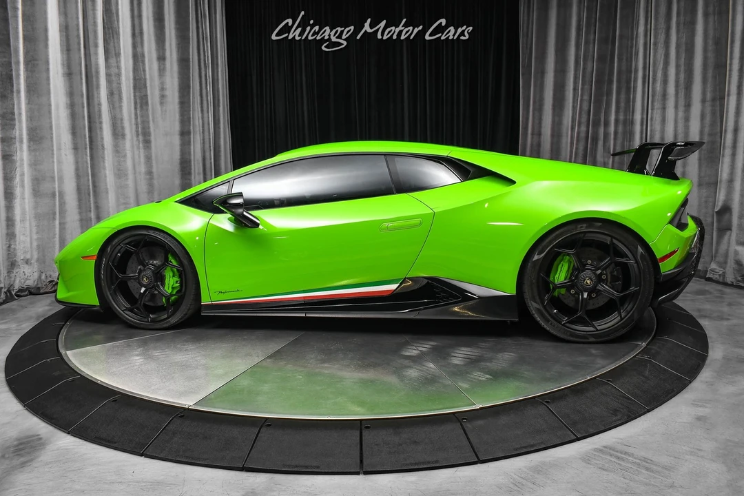 2018 Lamborghini Huracan LP640-4 Performante - Image 29 of 31