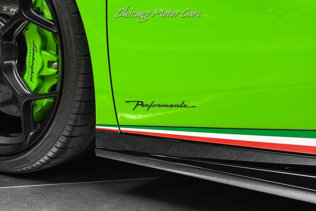 2018 Lamborghini Huracan LP640-4 Performante - Image 28 of 31