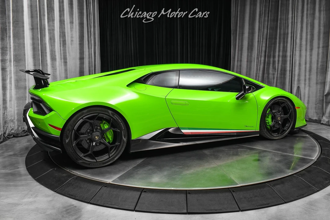 2018 Lamborghini Huracan LP640-4 Performante - Image 5 of 31