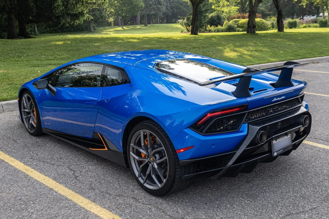 2018 Lamborghini Huracan LP640-4 Performante - Image 14 of 31