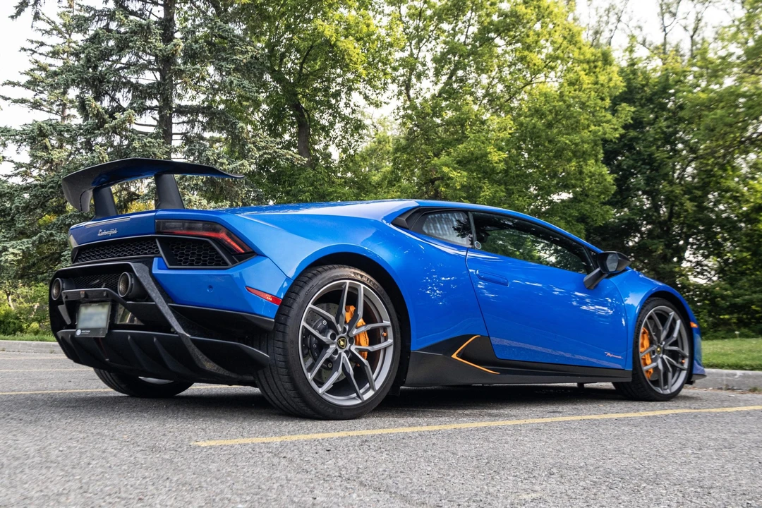 2018 Lamborghini Huracan LP640-4 Performante - Image 8 of 31