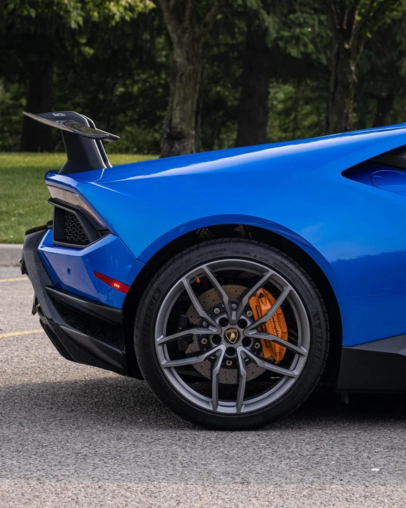 2018 Lamborghini Huracan LP640-4 Performante - Image 27 of 31