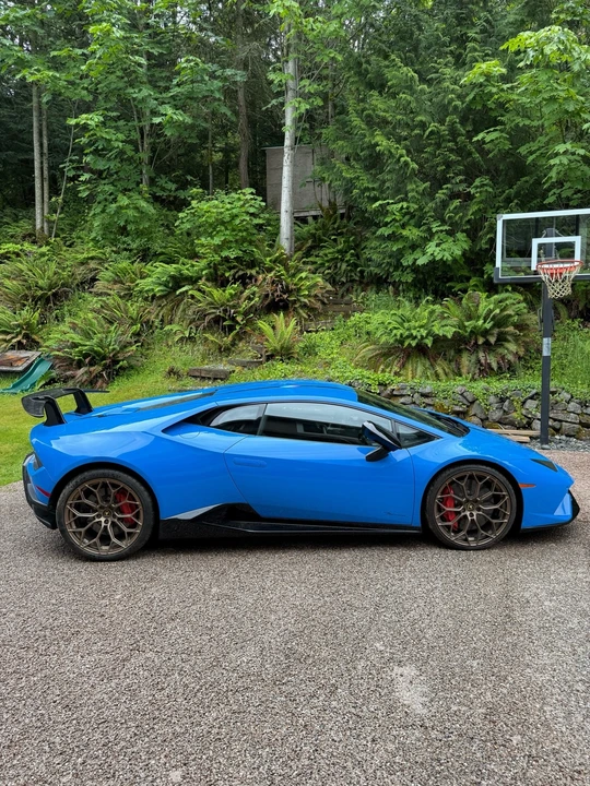 2018 Lamborghini Huracan LP640-4 Performante - Image 5 of 11