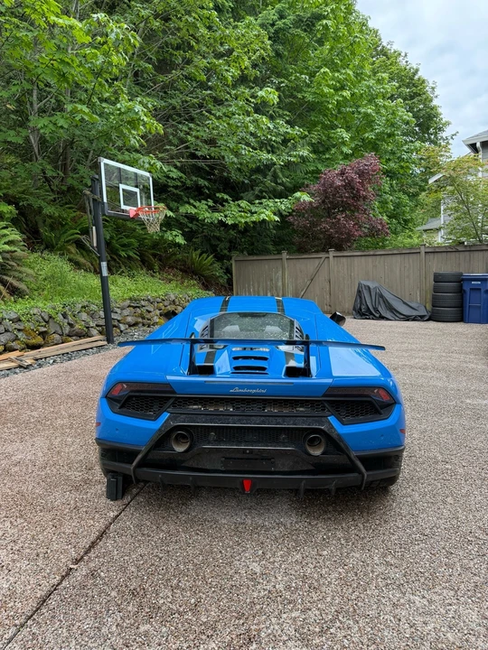 2018 Lamborghini Huracan LP640-4 Performante - Image 6 of 11