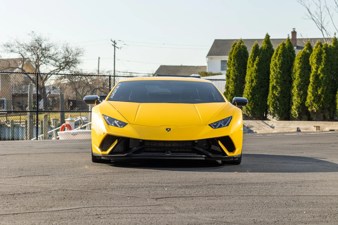 2018 Lamborghini Huracan LP640-4 Performante - Image 7 of 31