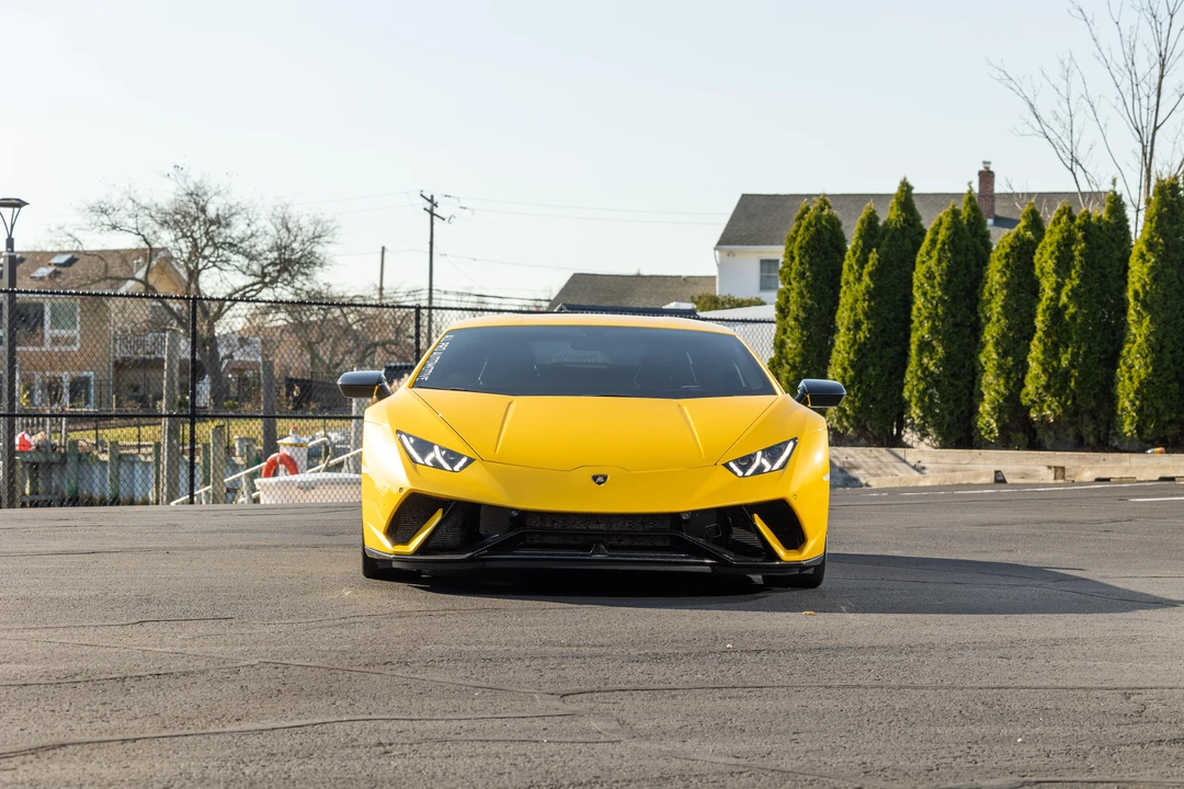2018 Lamborghini Huracan LP640-4 Performante - Image 6 of 31