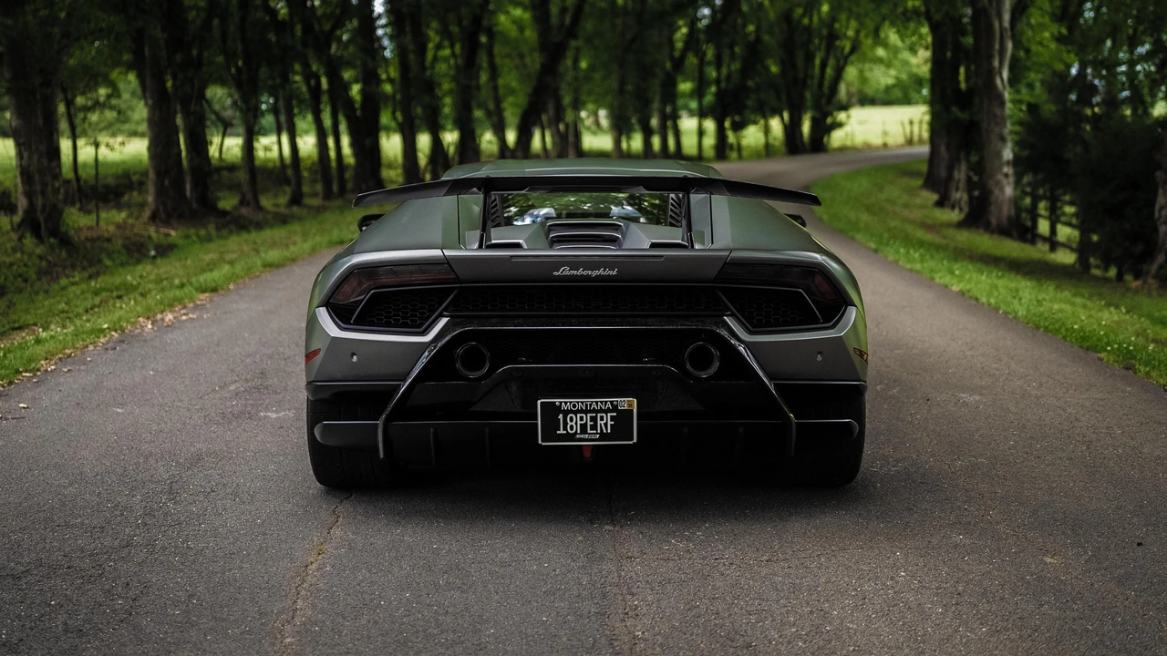 2018 Lamborghini Huracan LP640-4 Performante - Image 31 of 31