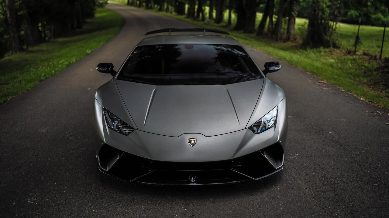 2018 Lamborghini Huracan LP640-4 Performante - Image 6 of 31