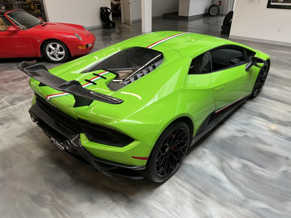 2018 Lamborghini Huracan LP640-4 Performante - Image 19 of 31