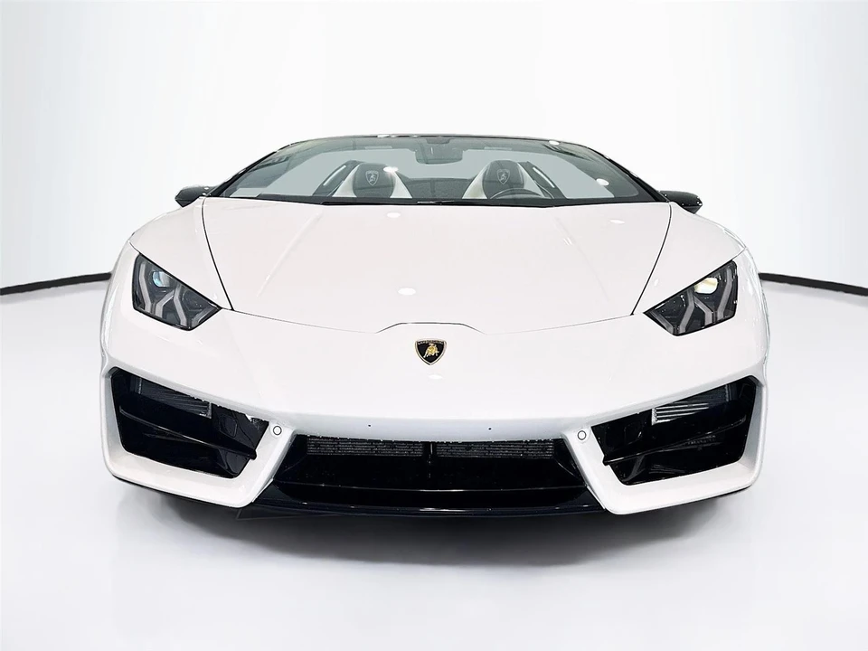 2018 Lamborghini Huracan LP580-2 - Image 8 of 14