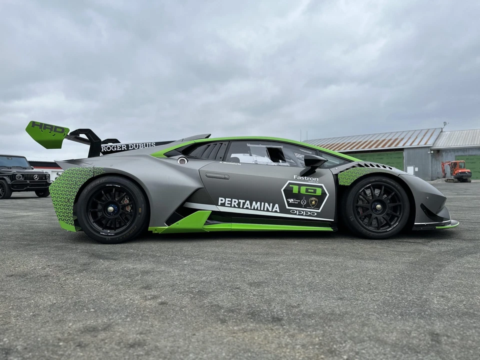 2018 Lamborghini Huracan LP640-4 EVO - Image 7 of 31