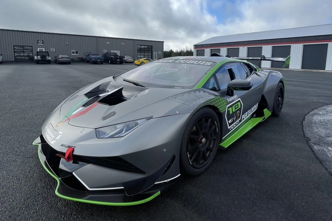 2018 Lamborghini Huracan LP640-4 EVO - Image 16 of 31
