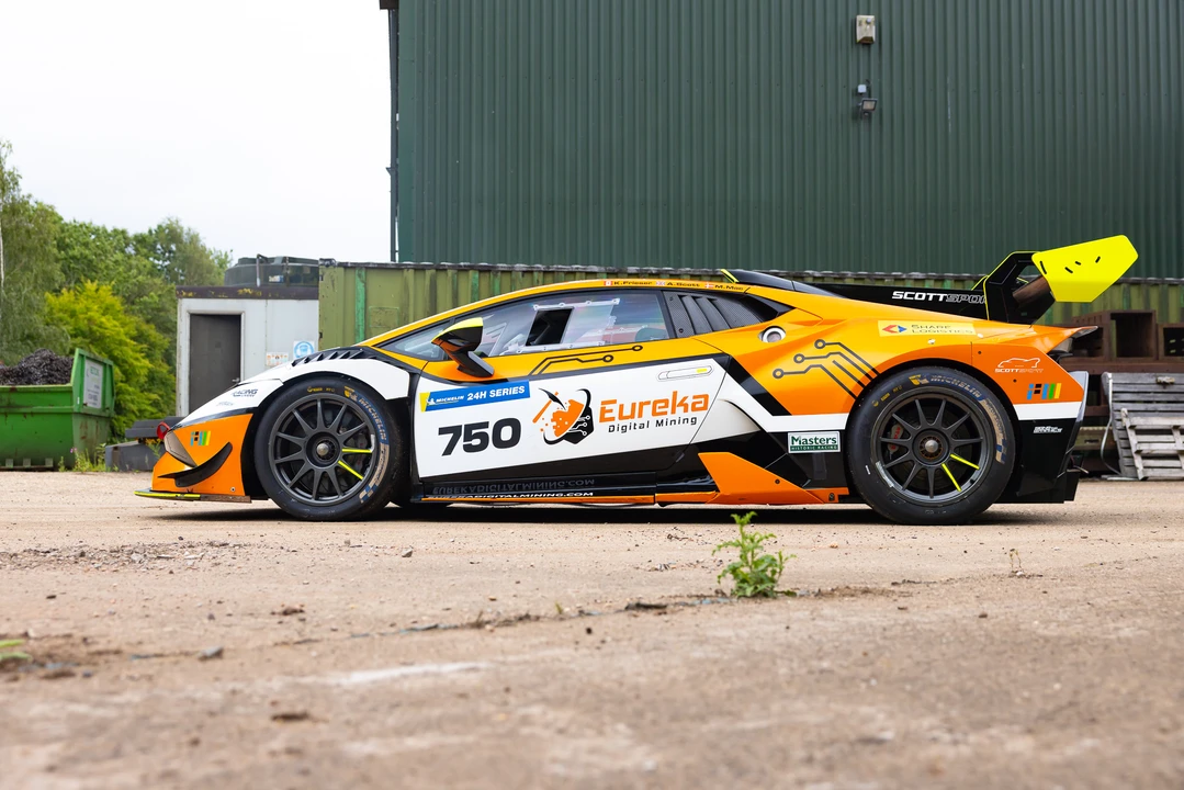2018 Lamborghini Huracan - Image 4 of 31