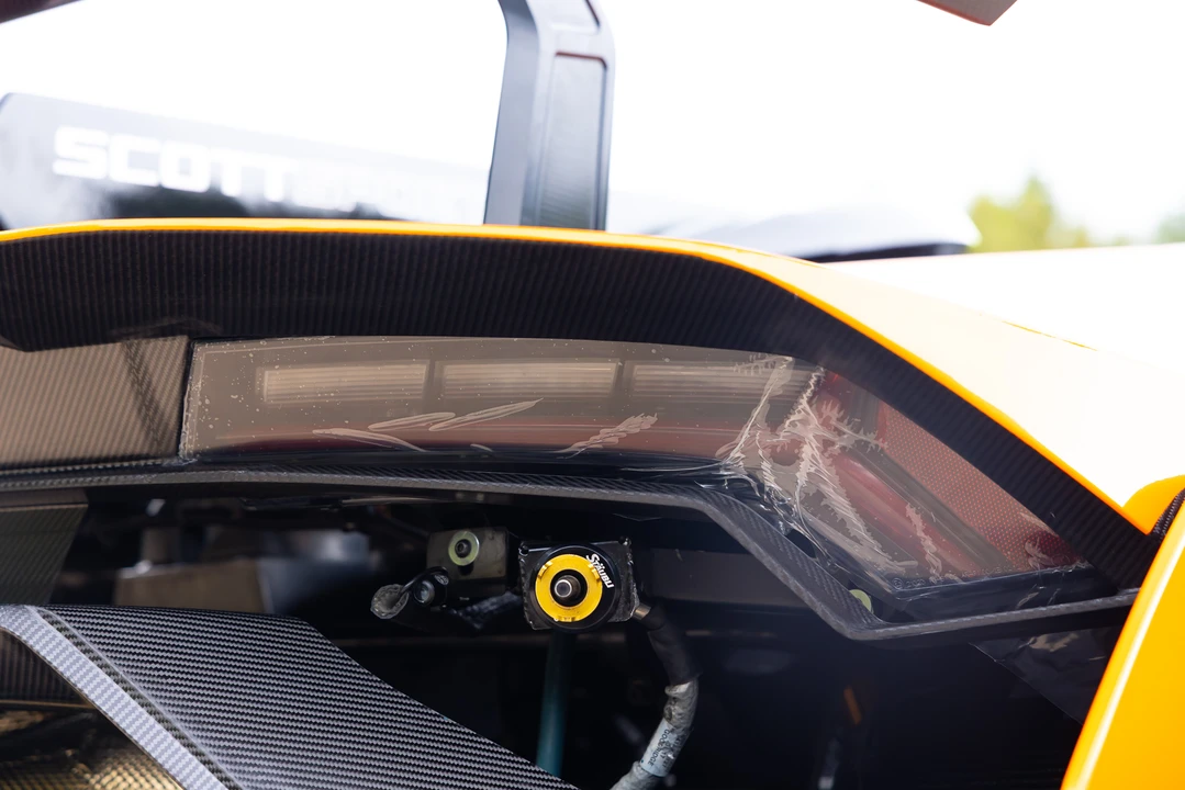 2018 Lamborghini Huracan - Image 25 of 31