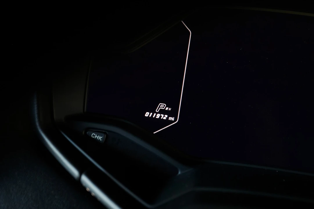 2018 Lamborghini Huracan - Image 17 of 31