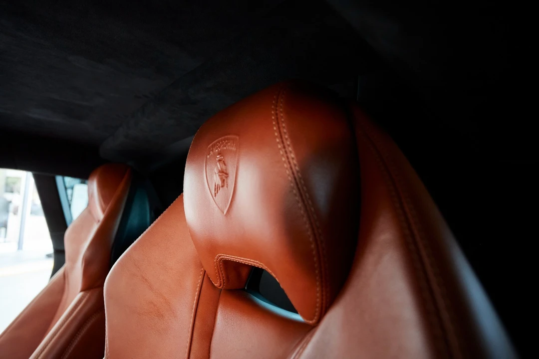 2018 Lamborghini Huracan - Image 19 of 31