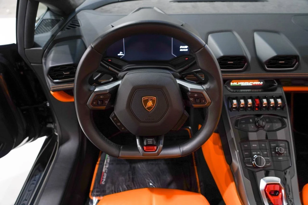2018 Lamborghini Huracan LP610-4 - Image 11 of 31