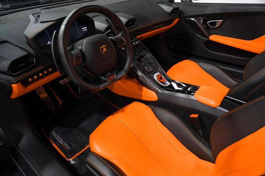 2018 Lamborghini Huracan LP610-4 - Image 2 of 31