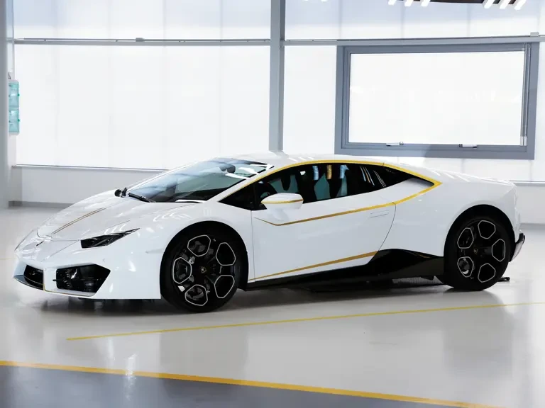 2018 Lamborghini Huracan LP580-2 - Image 5 of 21