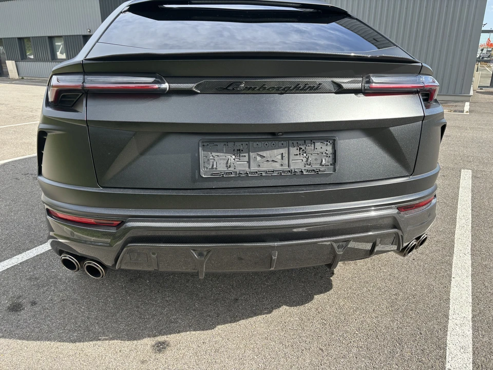 2018 Lamborghini Urus - Image 23 of 31