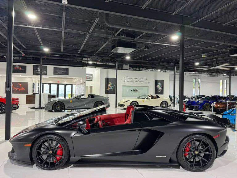 2018 Lamborghini Aventador S LP740-4 - Image 2 of 12