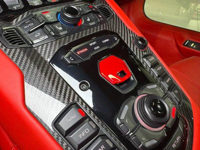 2018 Lamborghini Aventador S LP740-4 - Image 9 of 12