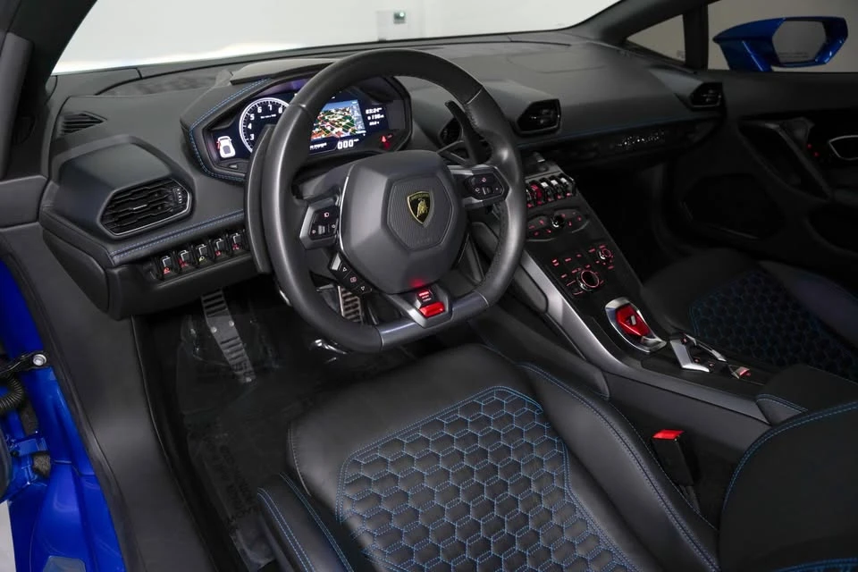 2018 Lamborghini Huracan LP580-2 - Image 14 of 14