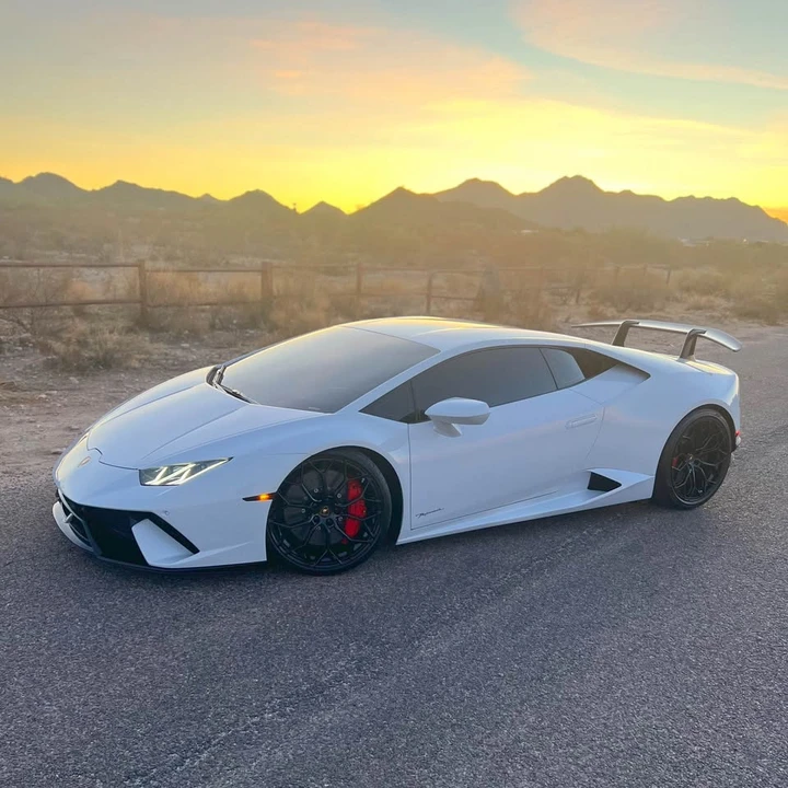 2018 Lamborghini Huracan - Image 2 of 12