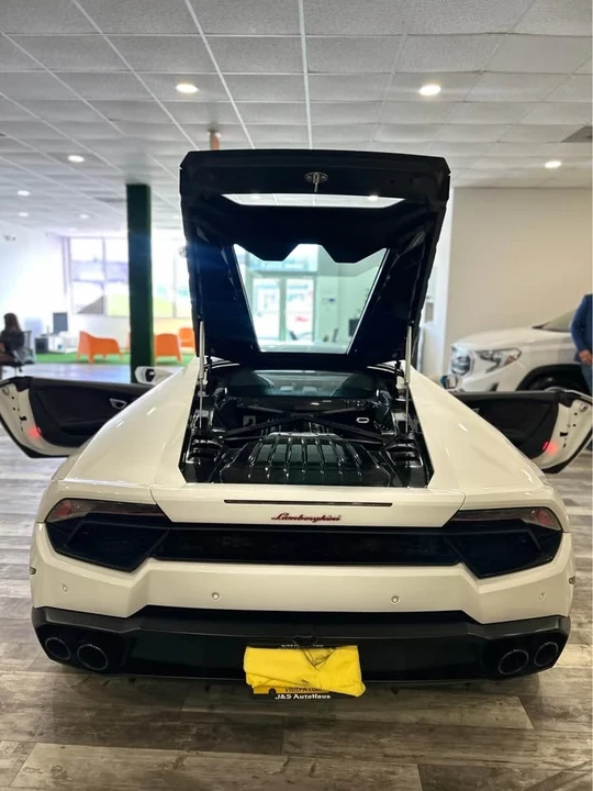 2018 Lamborghini Huracan LP610-4 - Image 7 of 20