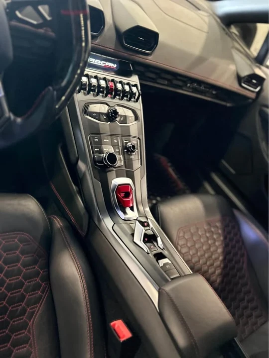 2018 Lamborghini Huracan LP610-4 - Image 12 of 20