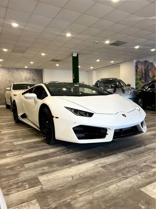 2018 Lamborghini Huracan LP610-4 - Image 2 of 20