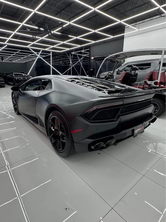 2018 Lamborghini Huracan LP580-2 - Image 3 of 9