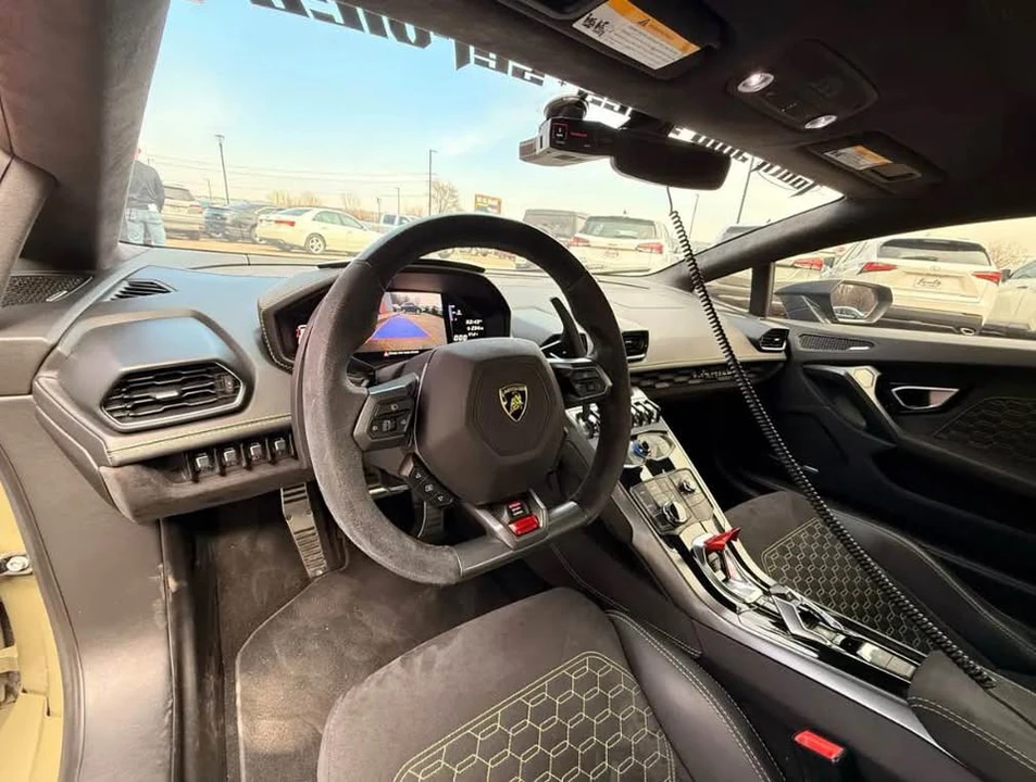 2018 Lamborghini Huracan LP580-2 - Image 10 of 20