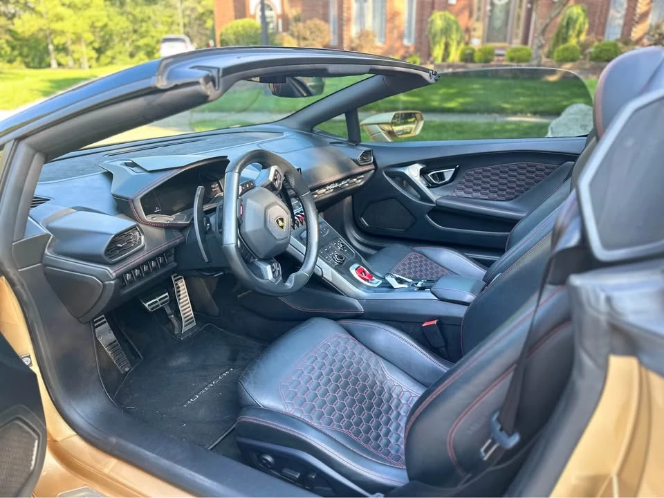 2018 Lamborghini Huracan LP580-2 - Image 12 of 14