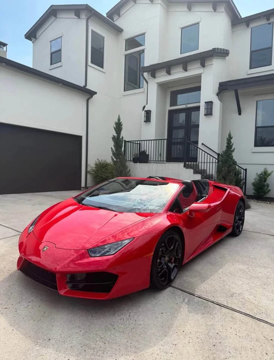 2018 Lamborghini Huracan LP580-2 - Image 2 of 18