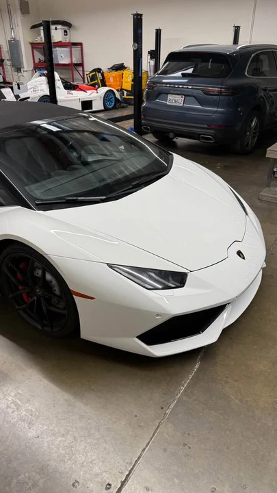 2018 Lamborghini Huracan LP580-2 - Image 3 of 10