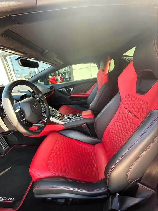 2018 Lamborghini Huracan LP580-2 - Image 11 of 15