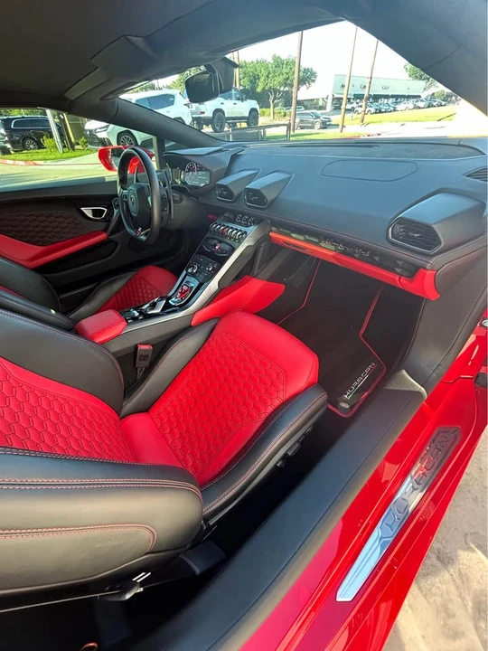 2018 Lamborghini Huracan LP580-2 - Image 5 of 15