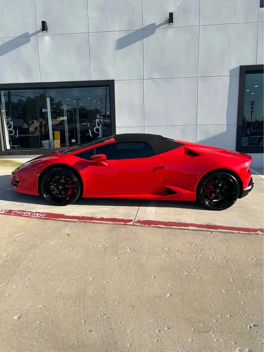 2018 Lamborghini Huracan LP580-2 - Image 8 of 15