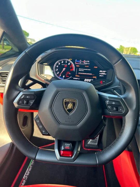 2018 Lamborghini Huracan LP580-2 - Image 10 of 15
