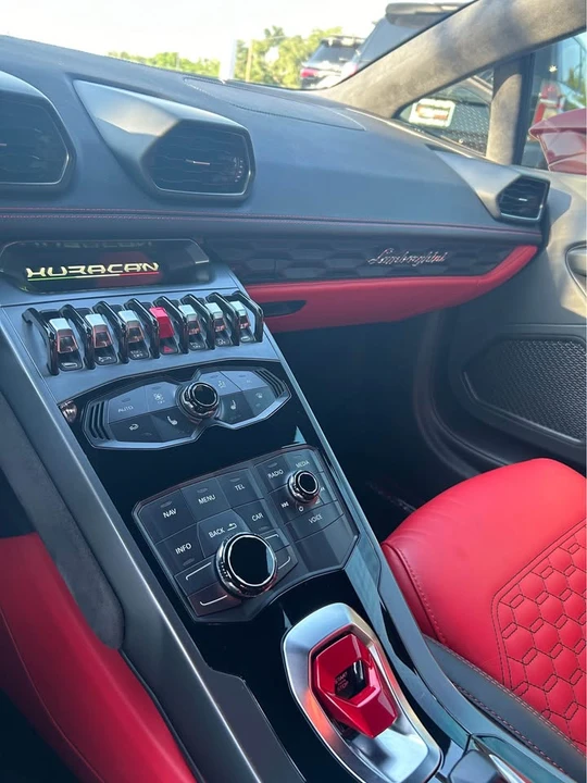 2018 Lamborghini Huracan LP580-2 - Image 15 of 15