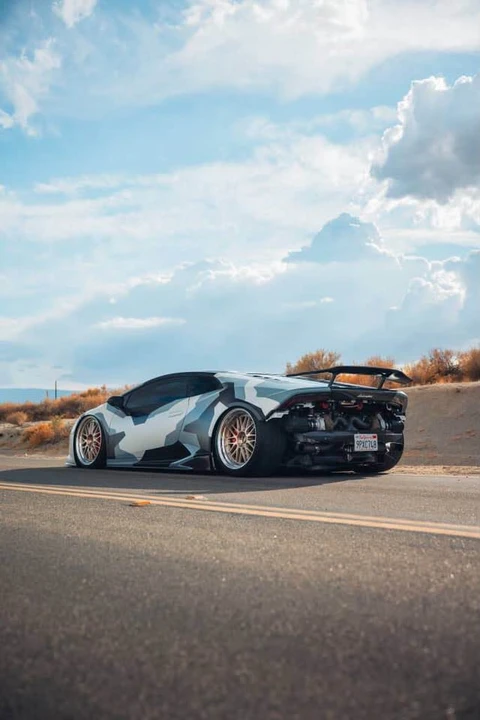 2018 Lamborghini Huracan LP610-4 - Image 2 of 5