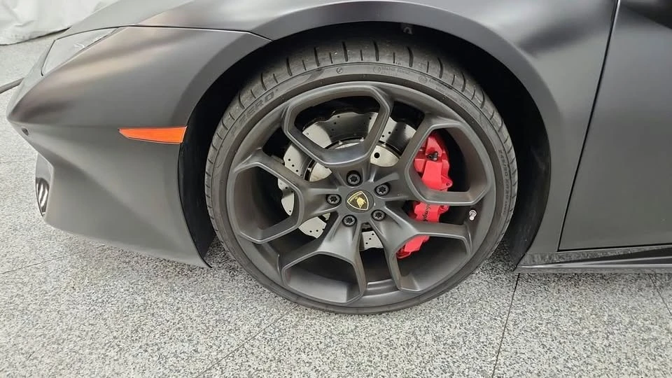 2018 Lamborghini Huracan LP580-2 - Image 11 of 20