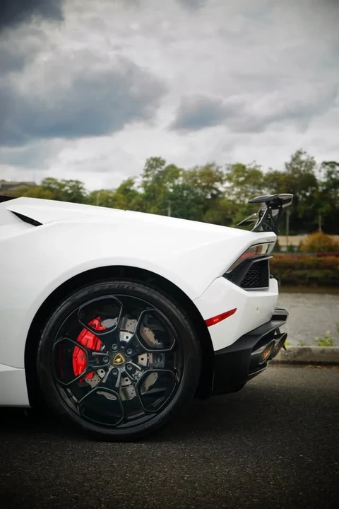 2018 Lamborghini Huracan LP580-2 - Image 4 of 18
