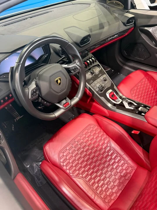2018 Lamborghini Huracan LP580-2 - Image 3 of 3