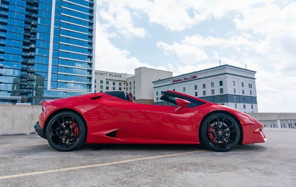 2018 Lamborghini Huracan LP580-2 - Image 6 of 13