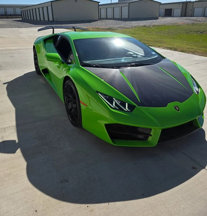 2018 Lamborghini Huracan LP580-2 - Image 2 of 7