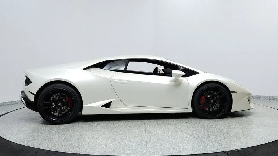 2018 Lamborghini Huracan LP580-2 - Image 6 of 20